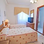 Roiz 2* سوانثيس