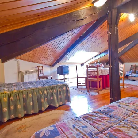 Roiz Hotel