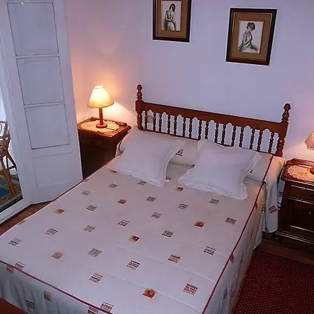 Roiz Hotel 2*