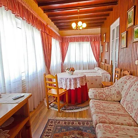 Roiz Hotel